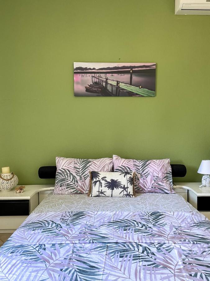 Casa Lia-Beach Front Villa Nea Kallikrateia 外观 照片