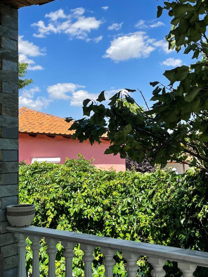 Casa Lia-Beach Front Villa Nea Kallikrateia 外观 照片