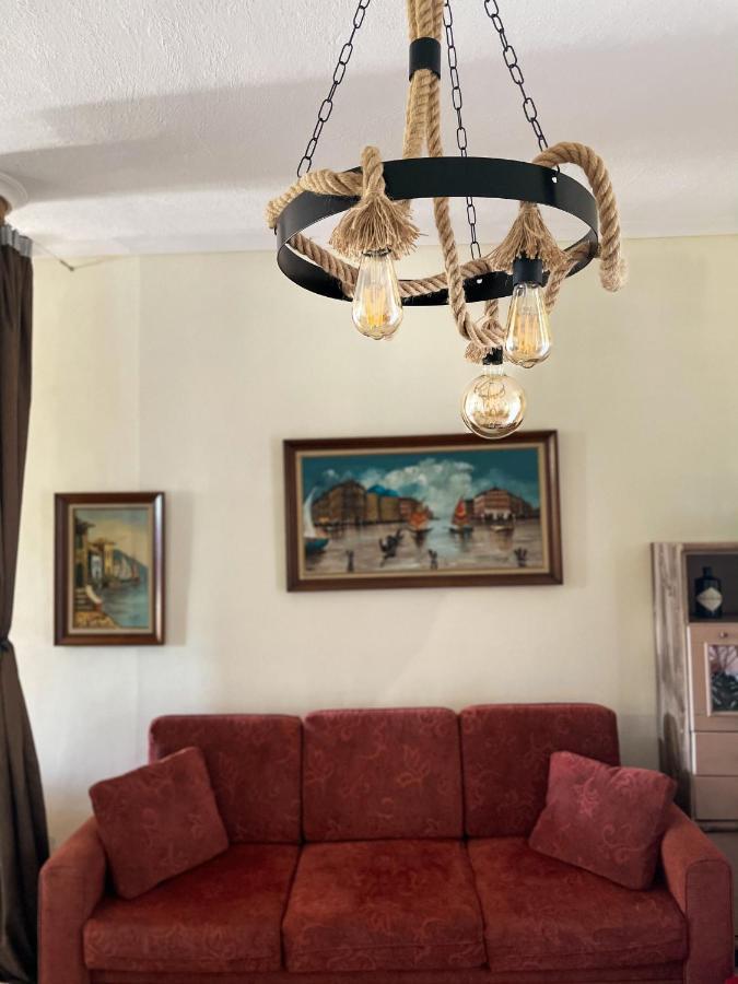 Casa Lia-Beach Front Villa Nea Kallikrateia 外观 照片