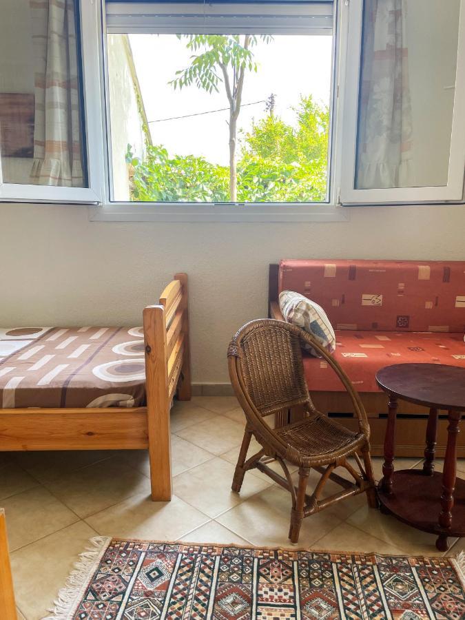 Casa Lia-Beach Front Villa Nea Kallikrateia 外观 照片